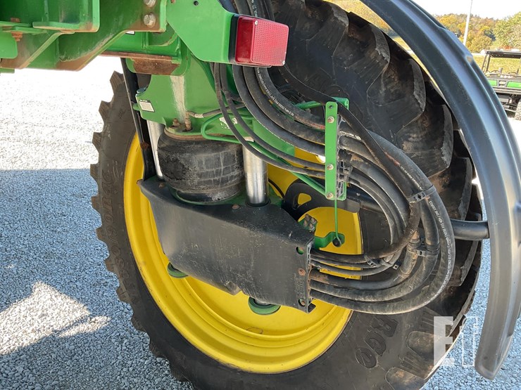 john-deere-r4038-image-28