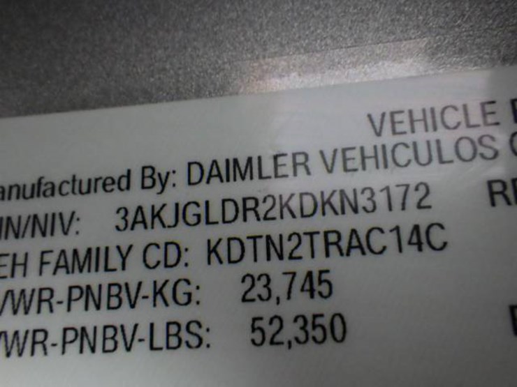 2019-freightliner-cascadia-125-image-30