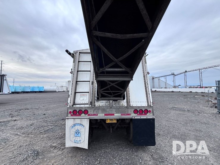 2009-merritt-hopper-image-14