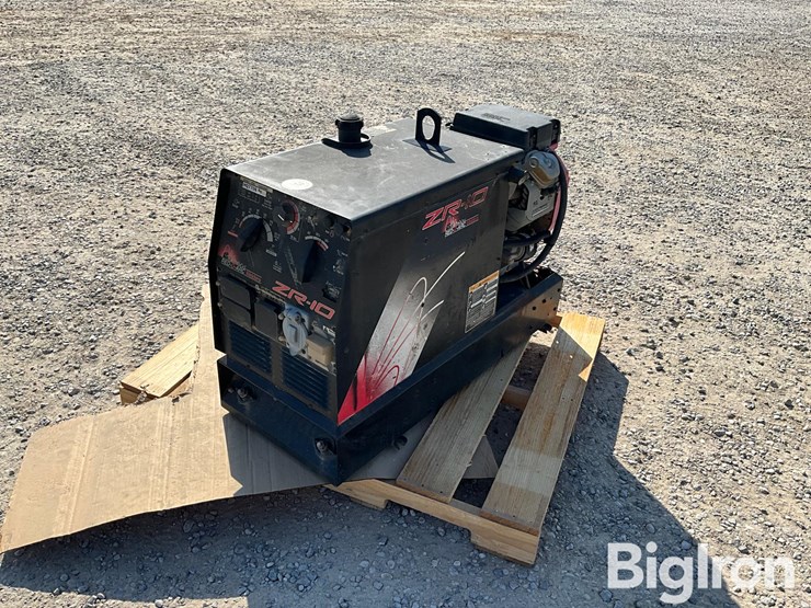 red-d-arc-zr-10-welder-image-1