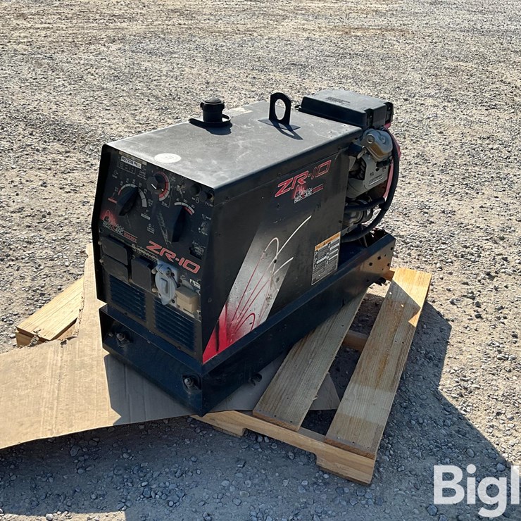 Red-D-Arc ZR-10 Welder