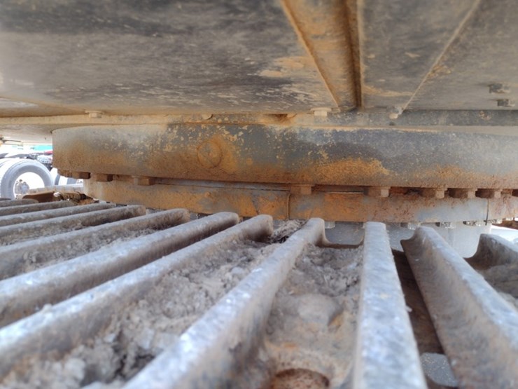 case-cx350d-image-34