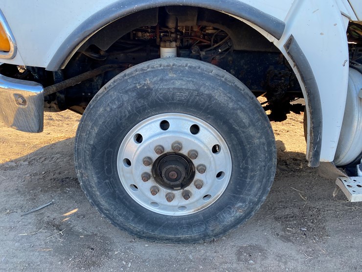 #205-•-2004-sterling-grapple-truck-(has-wi-title)-(chetek,-wi)-image-15