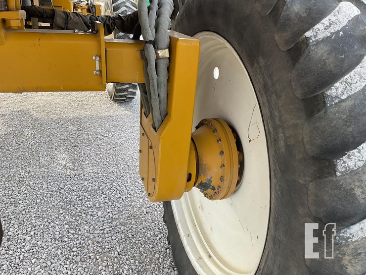 ag-chem-rogator-854-image-23