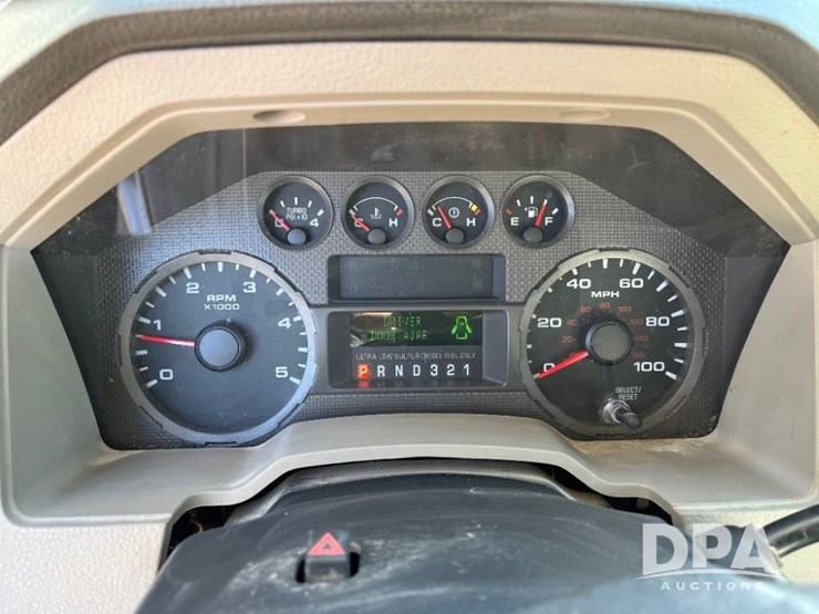 ford-f550-xl-image-44