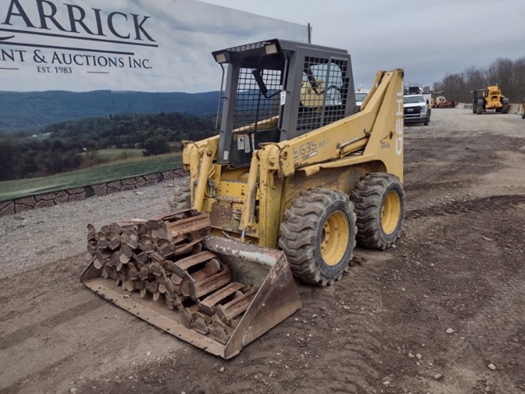 gehl-5635sxt-image-20