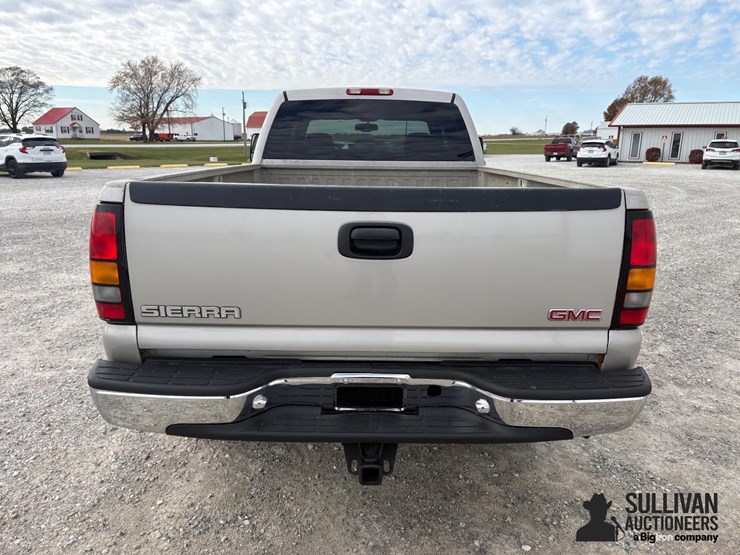 gmc-sierra-2500-image-6