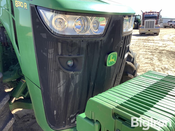 john-deere-8310r-image-15