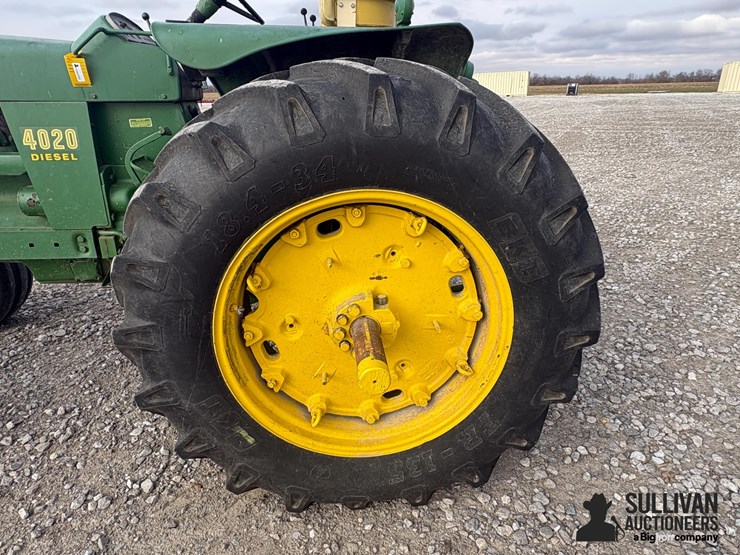 john-deere-4020-image-10