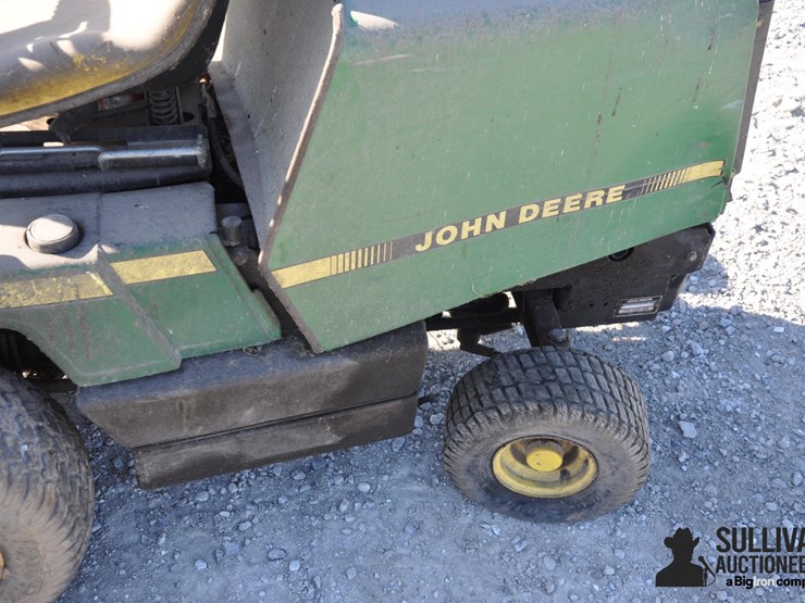 john-deere-f725-image-17