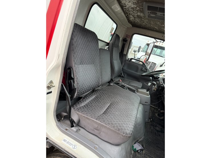 2006-gmc-w5-image-11