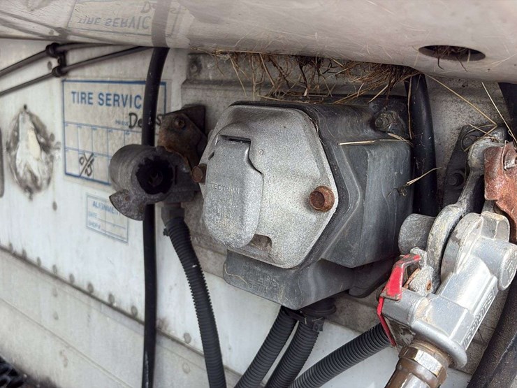 2009-utility-53'-reefer-image-17