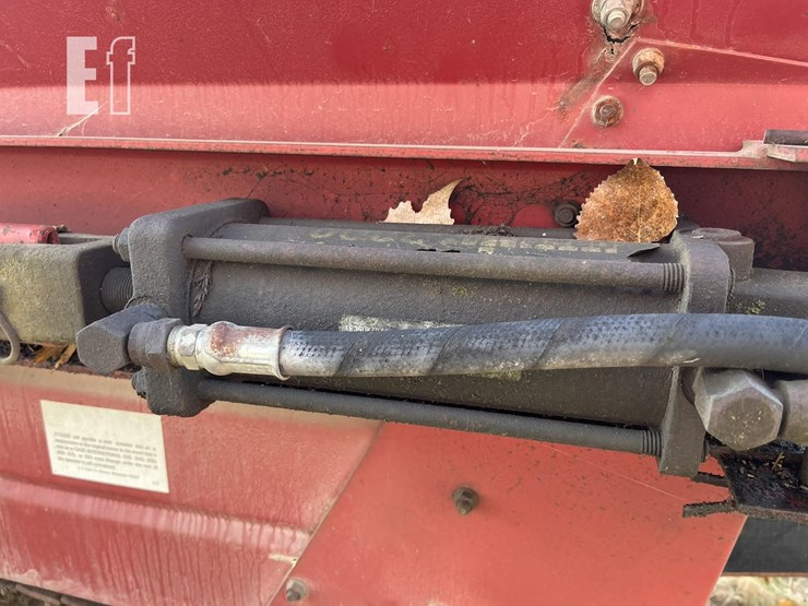 case-ih-550-image-10