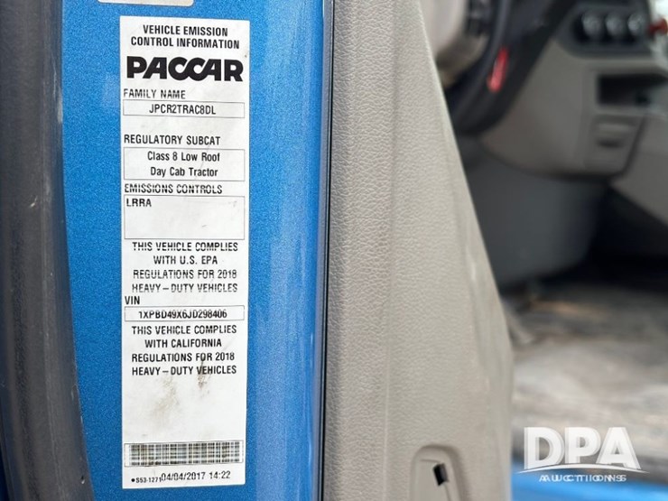 peterbilt-579-image-82