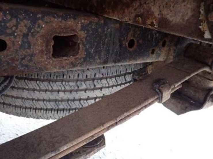 2014-ford-f150-xl-image-63