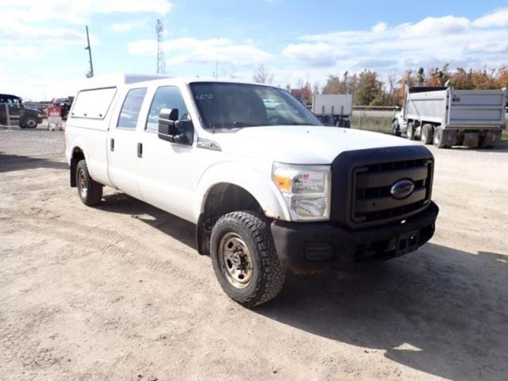2012-ford-f250-xl-image-3