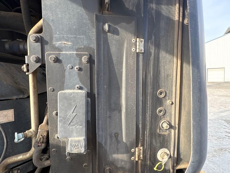 2014-caterpillar-924k-image-30