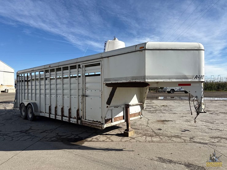 2003-american-fd-221-stock-trailer-image-7