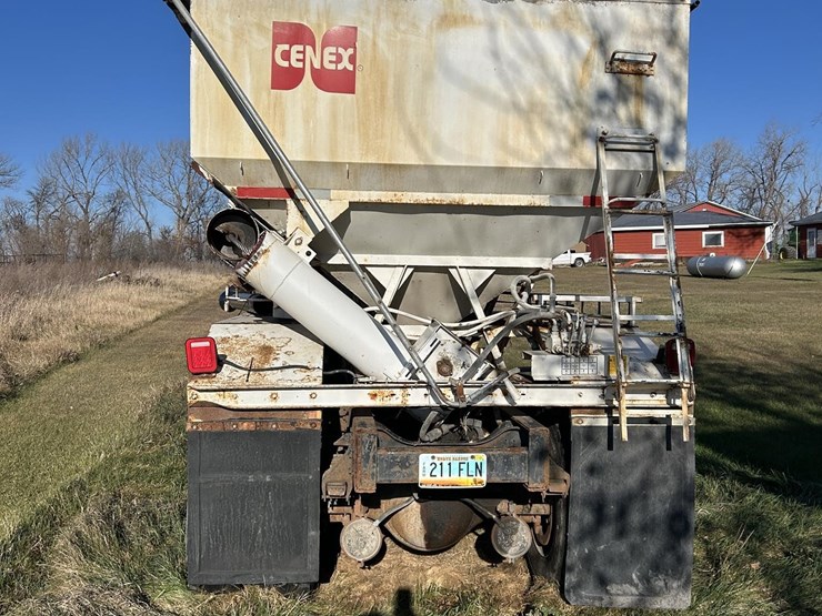 1986-international-f2375-image-6