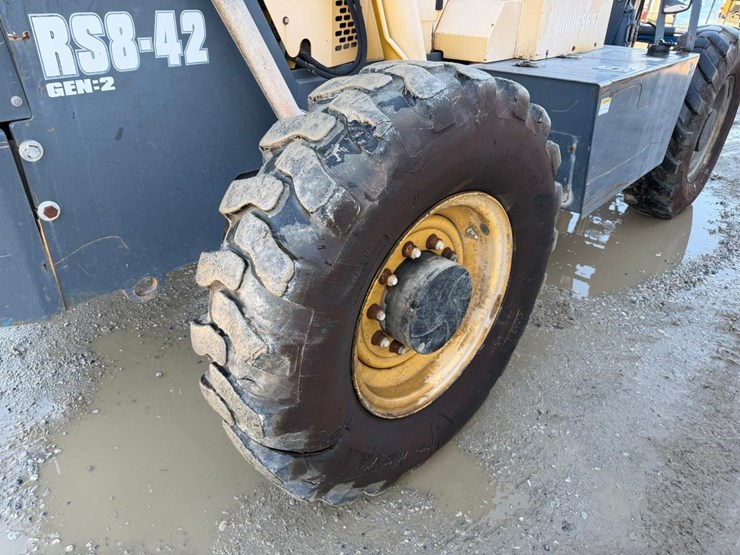 2015-gehl-rs8-42-image-17