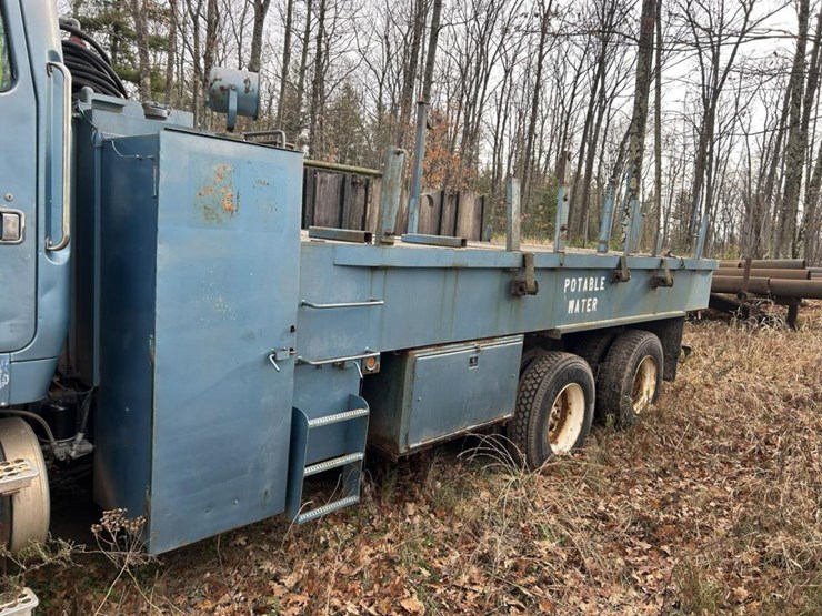 #1427-•-1989-autocar-flatbed-truck-image-10