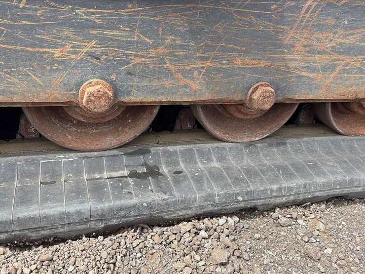 2022-new-holland-c362-image-10