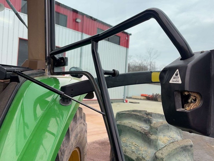 2003-john-deere-8120-image-37