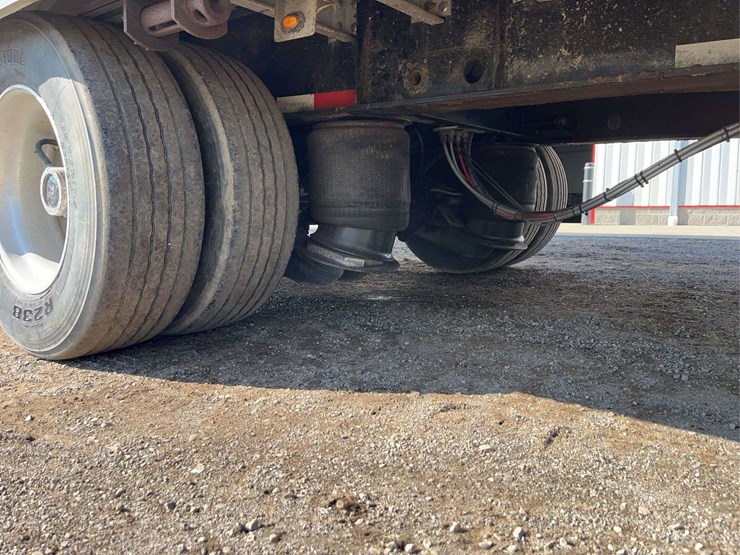 2016-wilson-deck-image-8