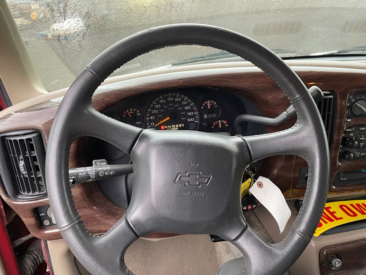 1999-chevy-3500-image-33