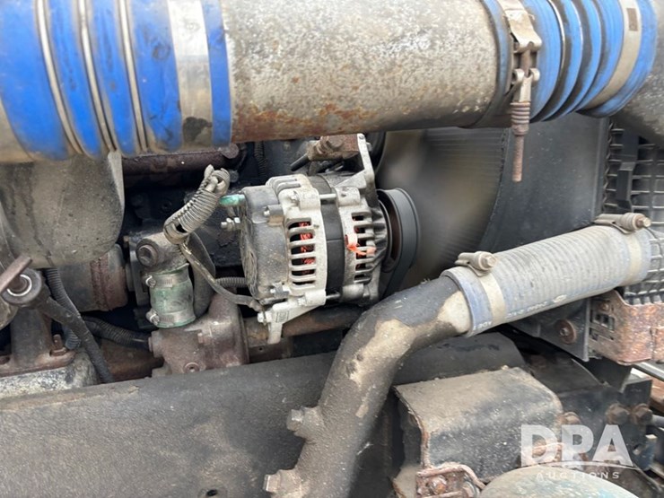 freightliner-fld112-image-33