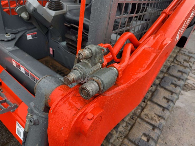 2015-kubota-svl75-2-image-37