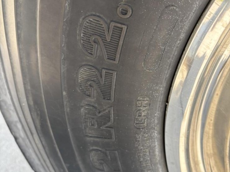 freightliner-fl80-image-45