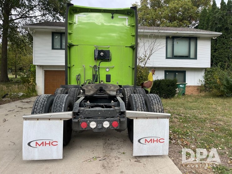 kenworth-t680-image-8