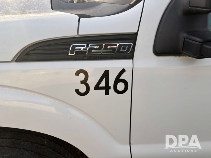 ford-f250-xl-image-17