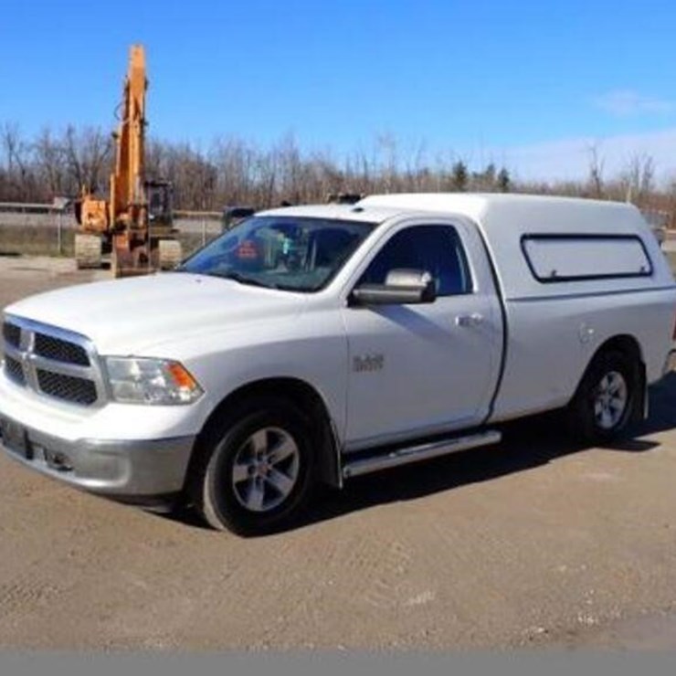 RAM 1500 SLT