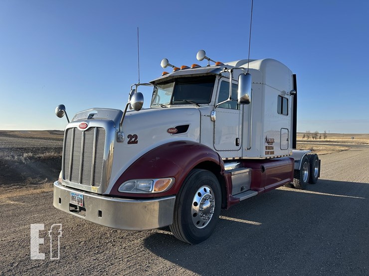 2014-peterbilt-386-image-1