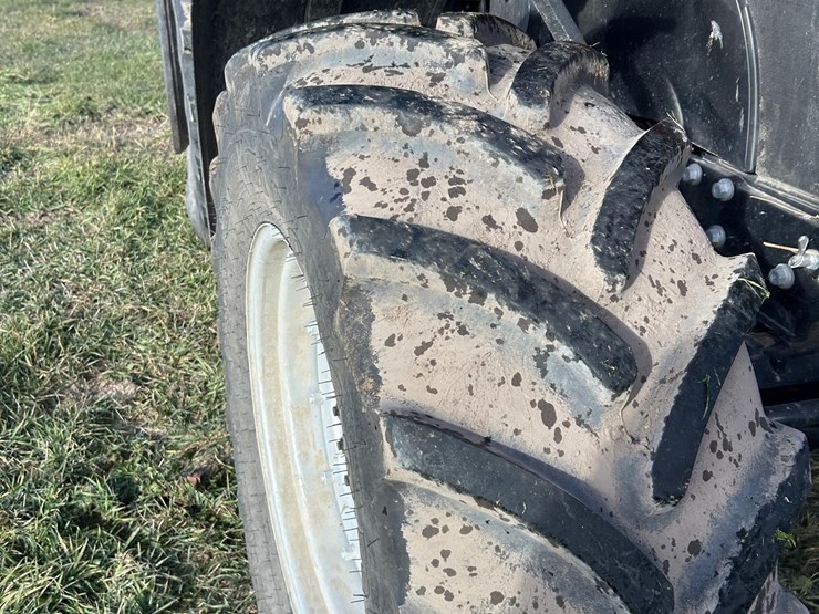 2022-case-ih-maxxum-150-image-13