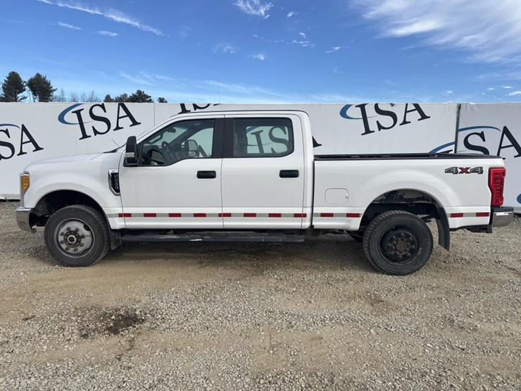 2017-ford-f250-image-2