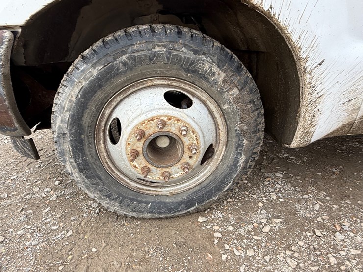 2005-ford-f350-image-18