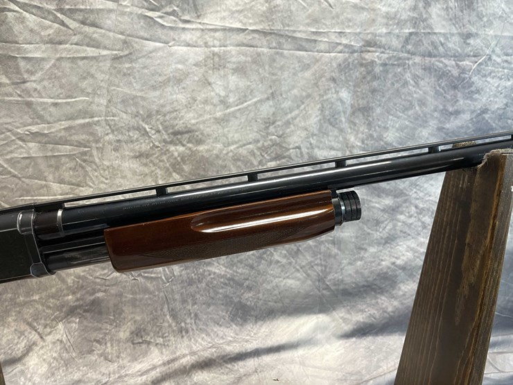 #2335-•-browning-bps-12-ga.-pump-action-shotgun,-sn:-21651ny152-image-4