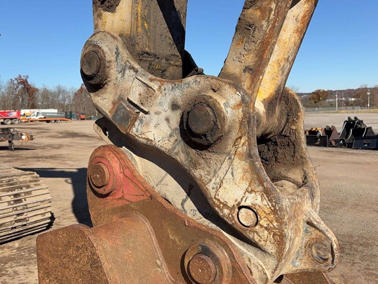 komatsu-pc210-lc-10-image-57