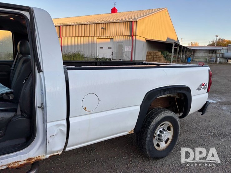 2006-chevrolet-2500hd-image-31