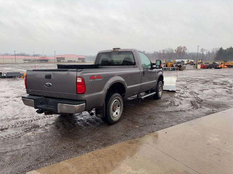 2009-ford-f250-image-4