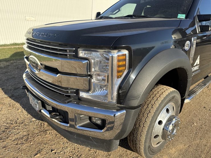 2018-ford-f450-image-10