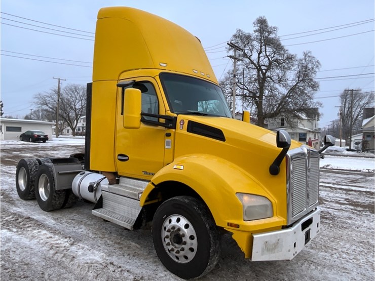 2020-kenworth-t880-image-6
