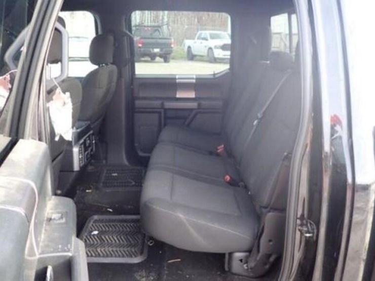 ford-f150-xlt-image-32