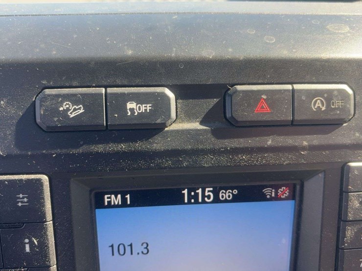 2018-ford-f150-image-38