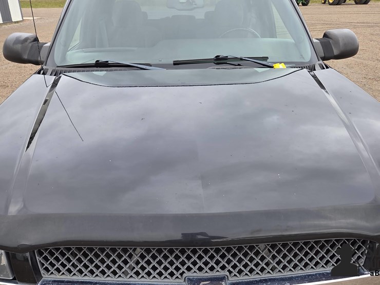 2003-chevrolet-1500hd-ls-4x4-pickup-truck-image-14