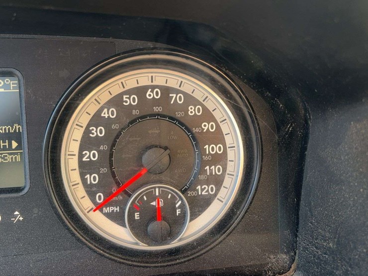 2014-dodge-ram-2500-image-31