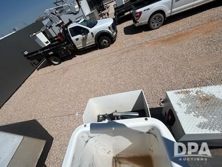 ford-f550-sd-image-14